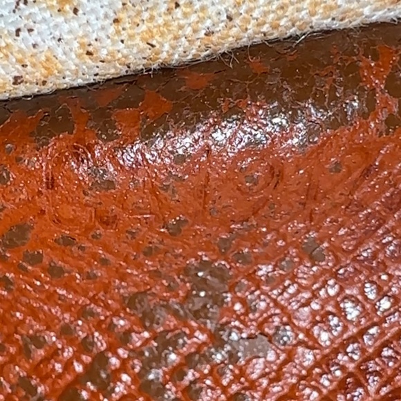 Vintage Louis Vuitton Epi Porte Monnaie Billets Tresor Leather Bifold Wallet - Picture 13 of 13